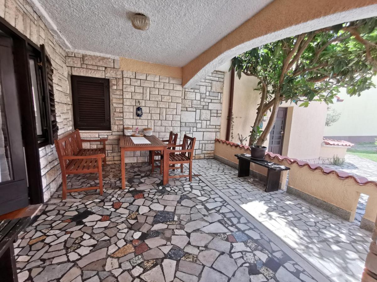 Apartmani Koin Medulin Extérieur photo